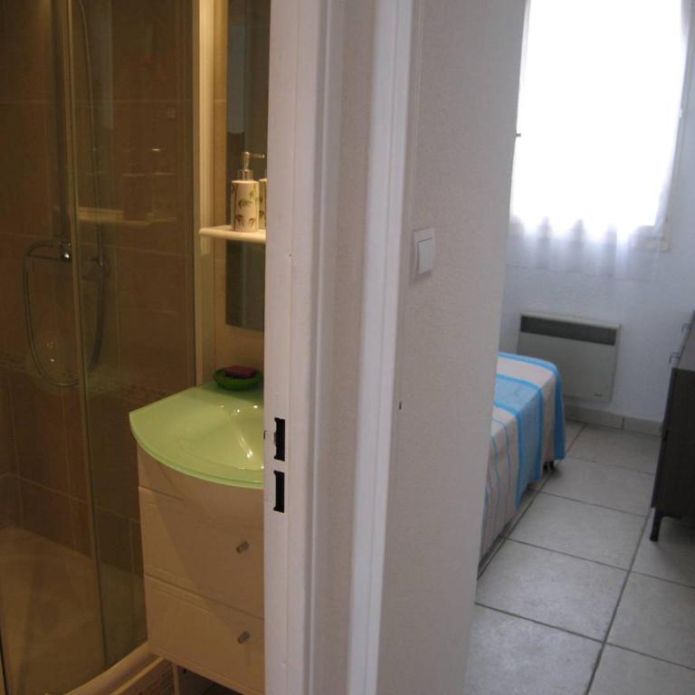 T3 Mezzanine 6 Pers, Parking, Animaux Ok, Proche Plage - FR-1-106-70 - Apartment - 13