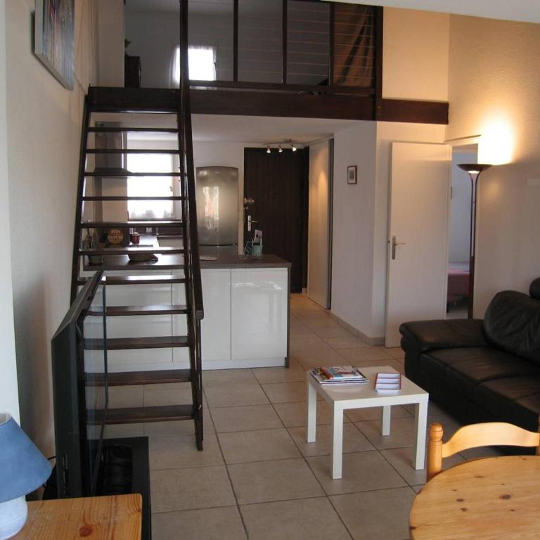 T3 Mezzanine 6 Pers, Parking, Animaux Ok, Proche Plage - FR-1-106-70 - Apartment - 23