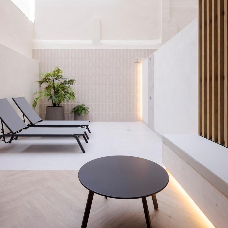 Blanq Ruzafa - Superior Double Room with Terrace - 2