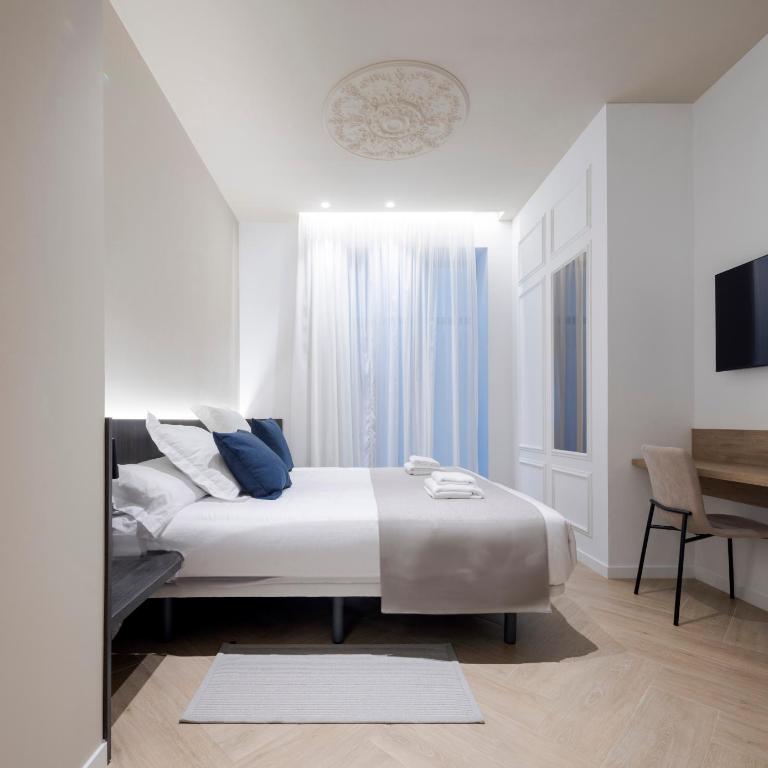 Blanq Ruzafa - Double Room - 3