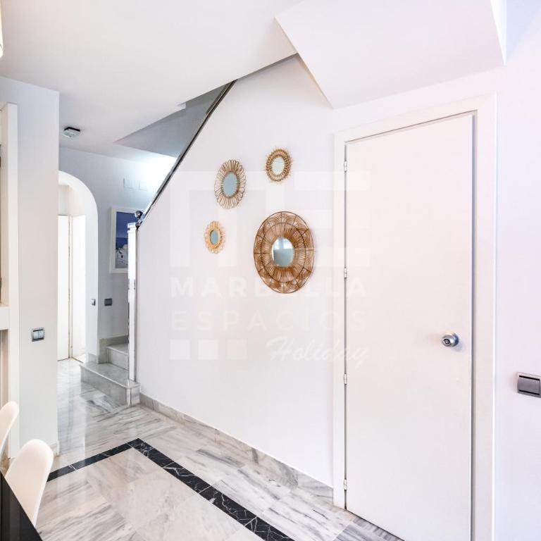 Marbella Luxury Dúplex 106 close to the beach - Two-Bedroom Apartment - 32