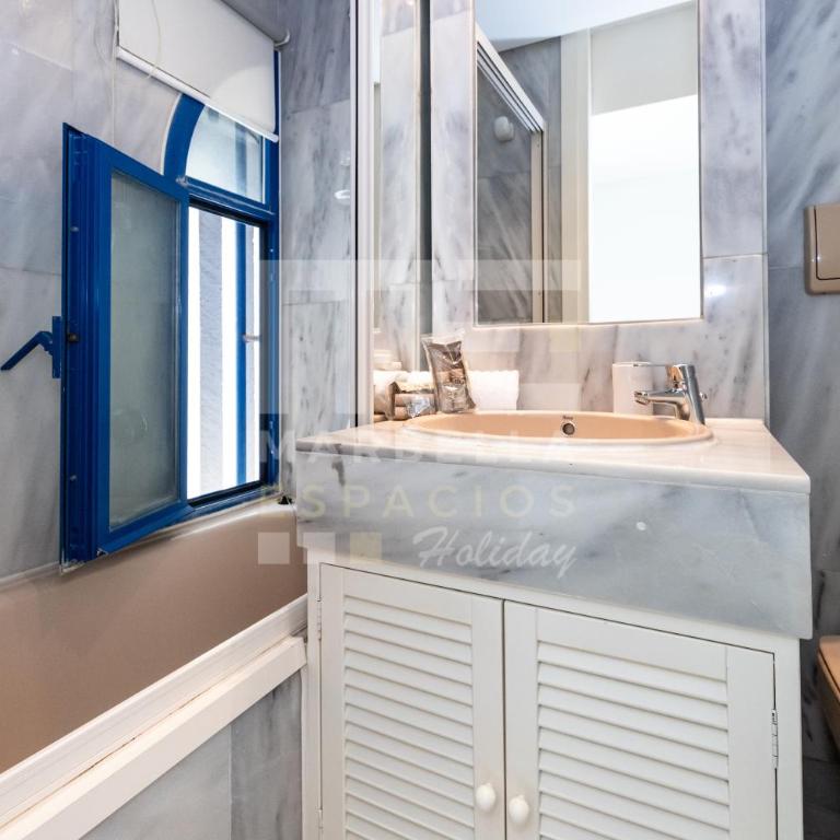 Marbella Luxury Dúplex 106 close to the beach - Two-Bedroom Apartment - 38