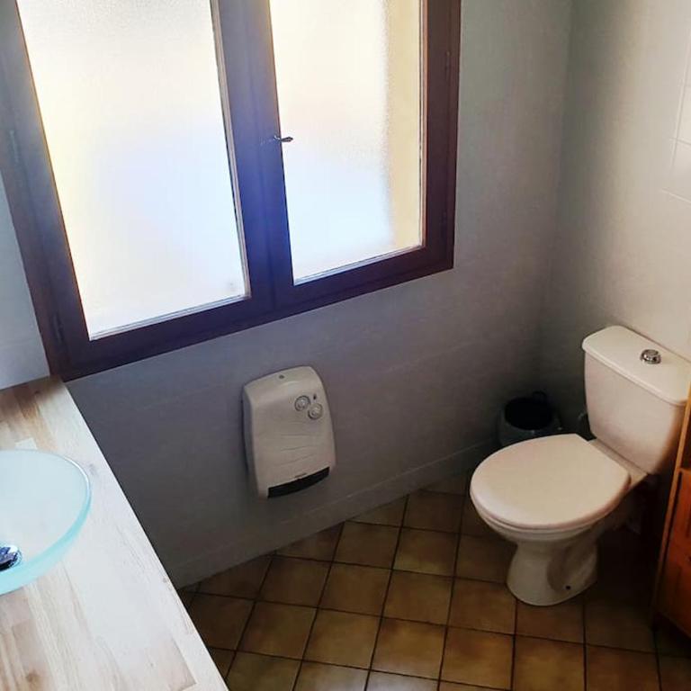 Spacieux logement idéalement situé - Appartement 2 Chambres - 7