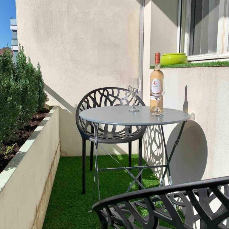 Golden Blue jacuzzi - Apartment mit Balkon - 8