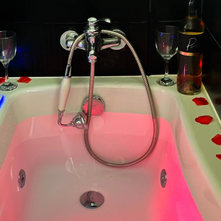 Golden Blue jacuzzi - Apartment mit Balkon - 1