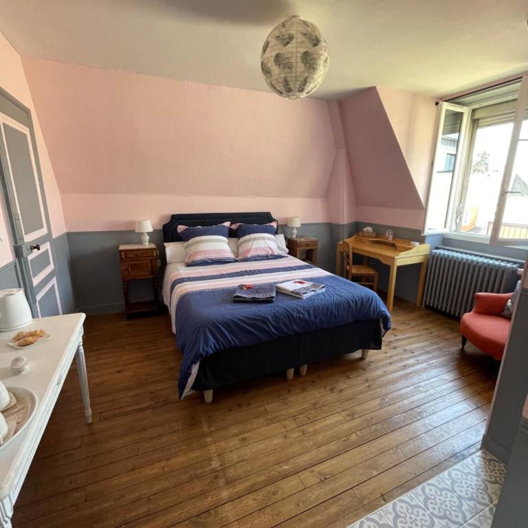 Maison Prémartine - Chambre Double Familiale - 12