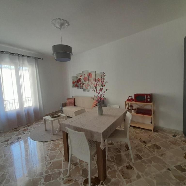 little Italy - Appartamento con 3 Camere da Letto - 5