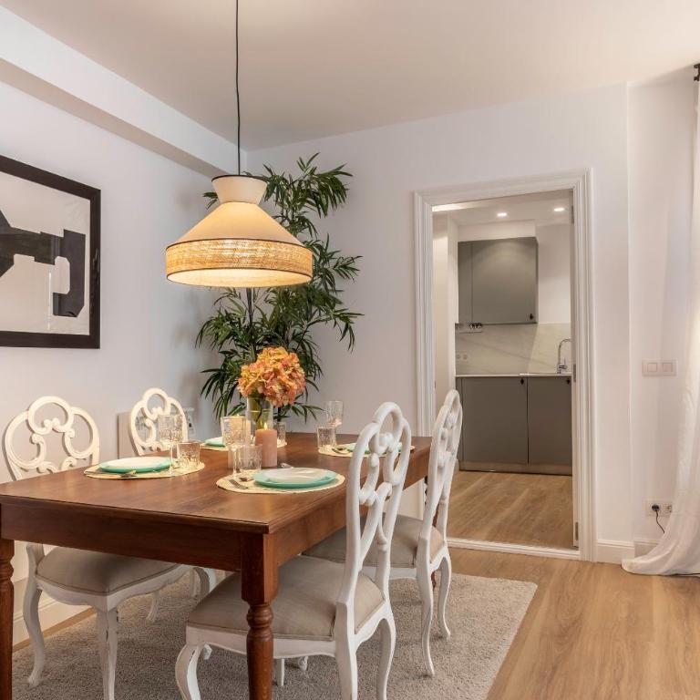 Pintxos y Tradición en Casco Viejo - Apartamento Superior de 2 dormitorios - 9