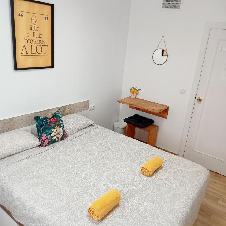 Sweet dreams - Double Room with Shared Bathroom - 8