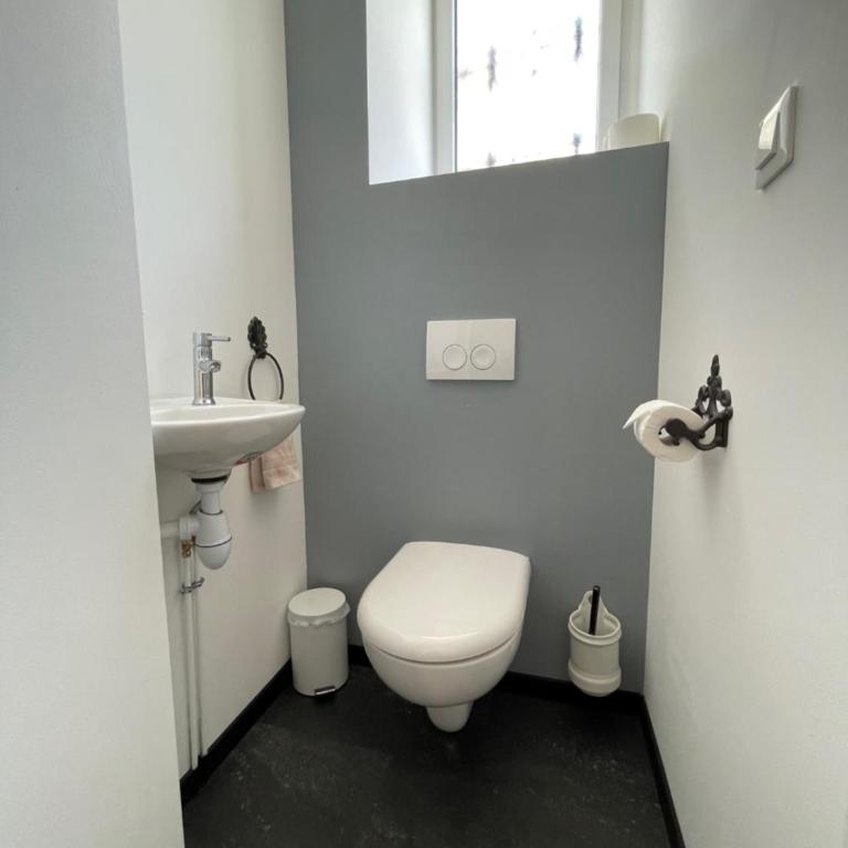 Maison Prémartine - Chambre Double - Vue sur Jardin - 6