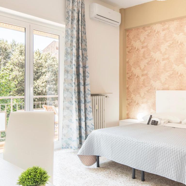 Mr. Brown - Marconi - Family Suite with Balcony - 28