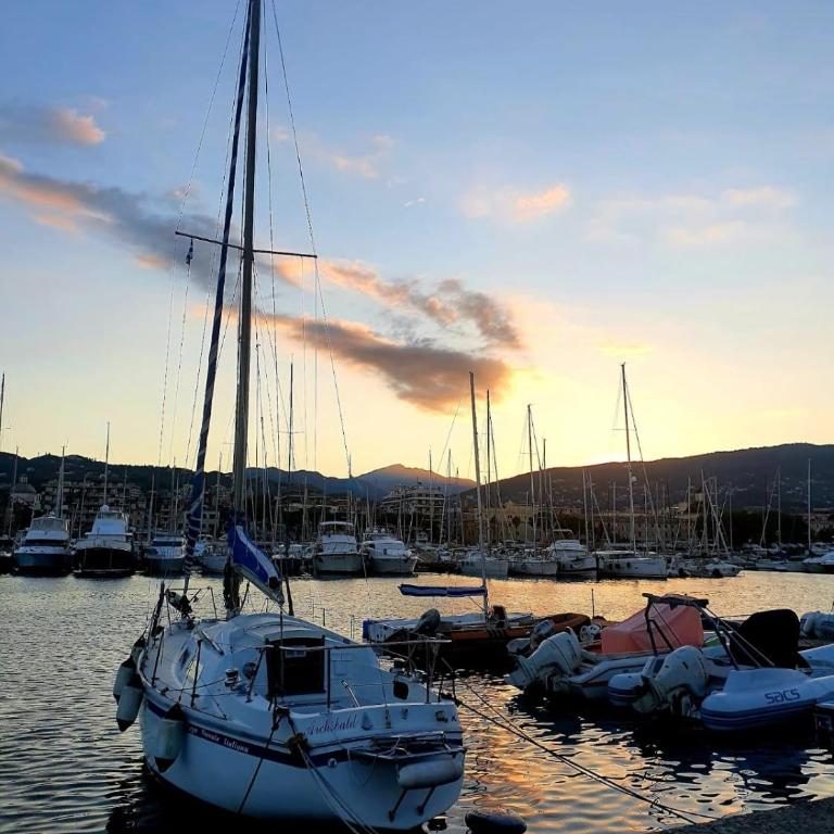 Chiavari Beach - Appartamento con 3 Camere da Letto - 42