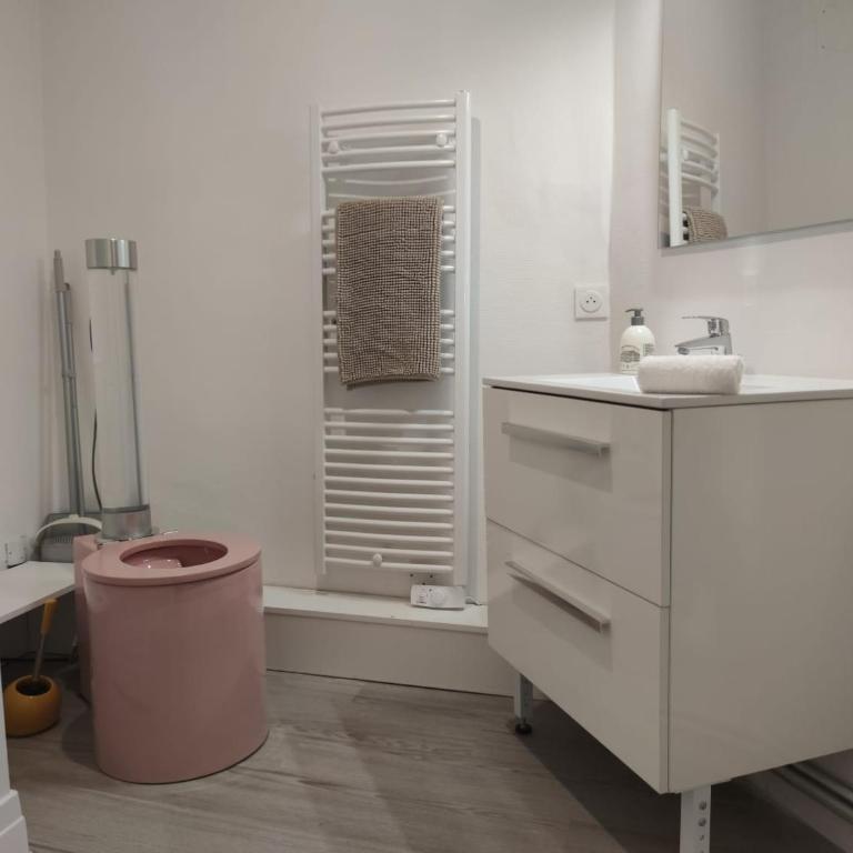 *LES STUDIOS L'AMANDINE* - Apartment mit 1 Schlafzimmer - 3