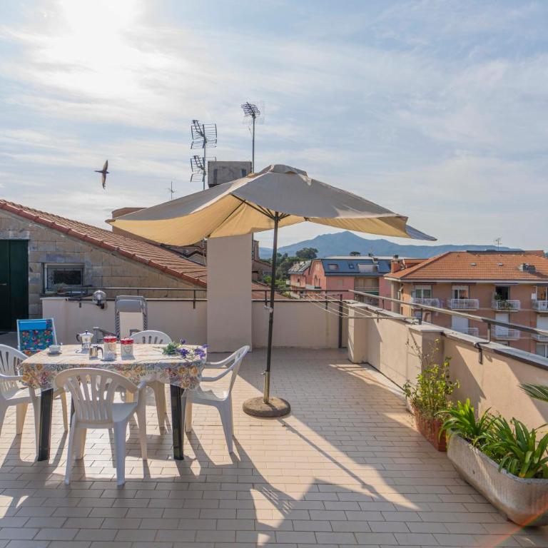 124 - Casa con Terrazza Sestri- 15Minuti a piedi dal Centro - Two-Bedroom Apartment - 17