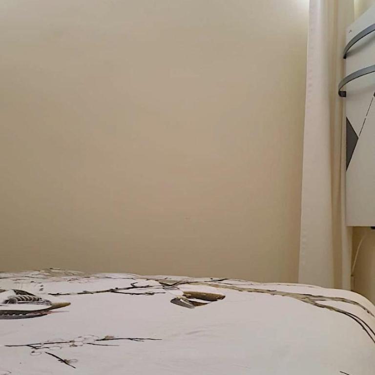 Jolie chambre tout confort dans appartement partagé - Familienzimmer mit eigenem Bad - 3