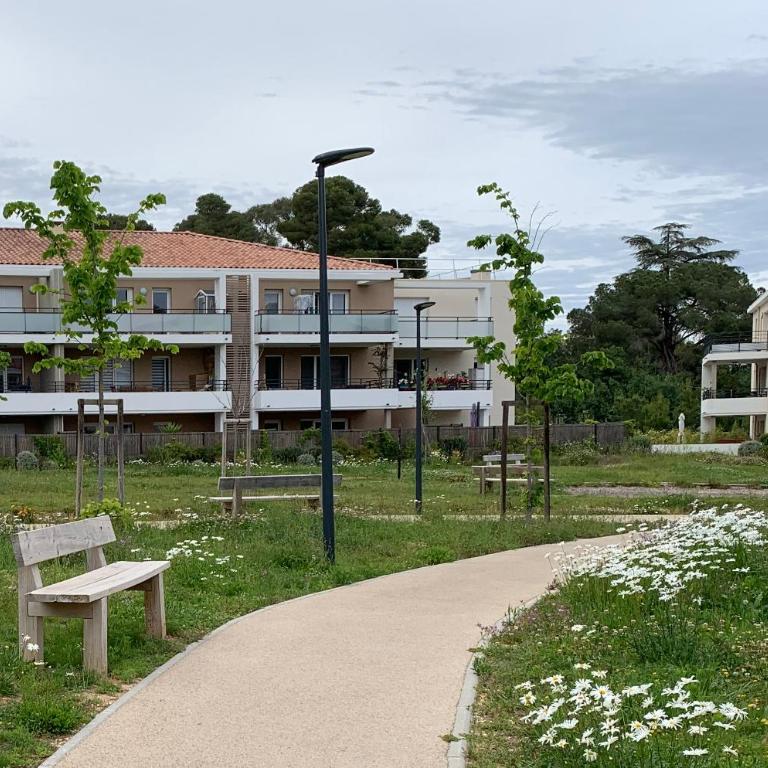 Très bel appartement pour 3 avec piscine à Chateau Vert - Appartement 1 Chambre - 31