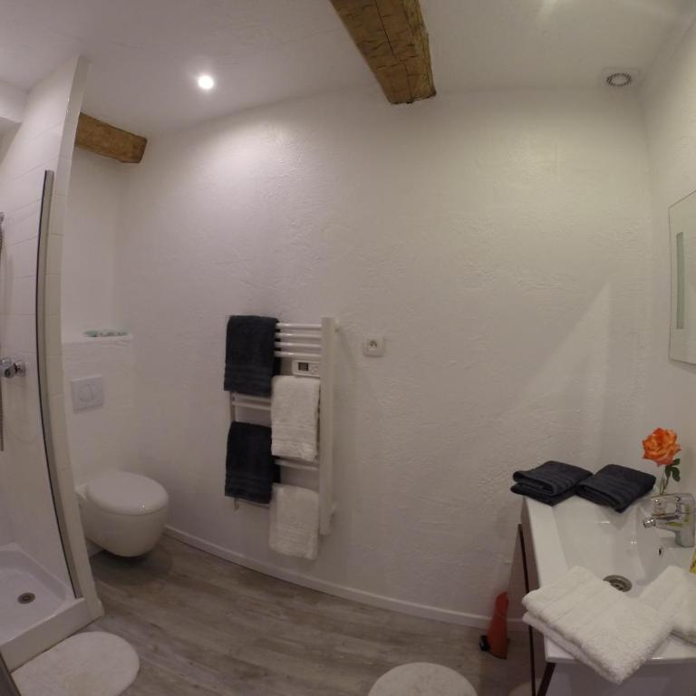 Maison Carles BnB - Suite Deluxe avec Lit King-Size - 11