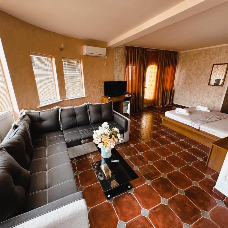 Apartments La Cancela - Klasična Četvorokrevetna Soba - 9
