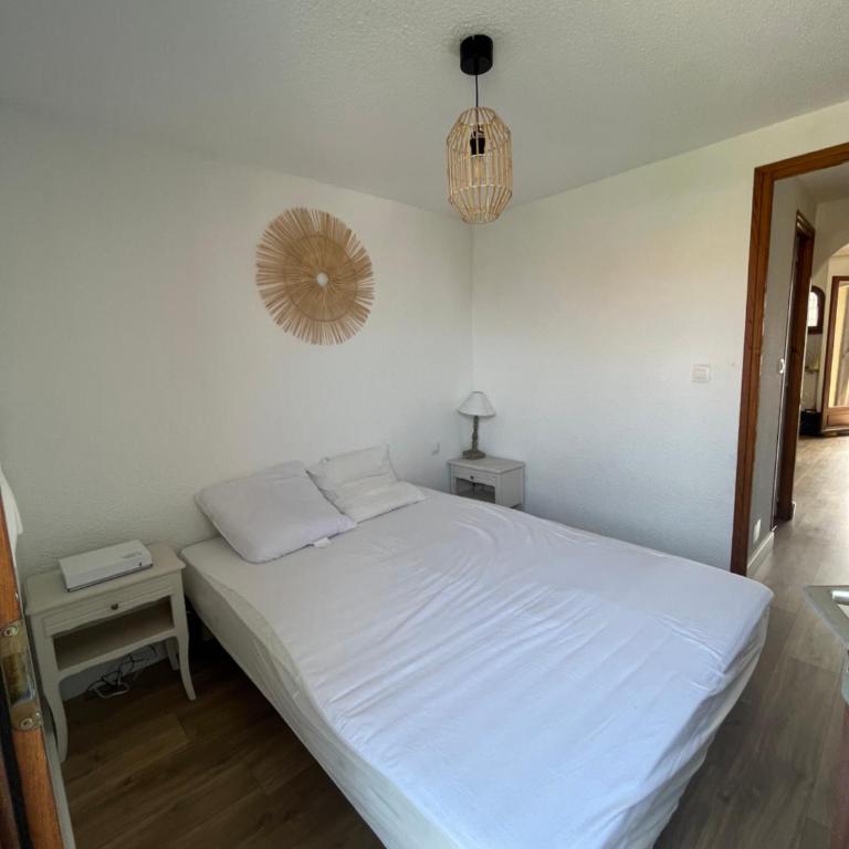 Maison climatisée, deux chambres avec extérieur et parking gratuit - Casa con 2 Camere da Letto - 14