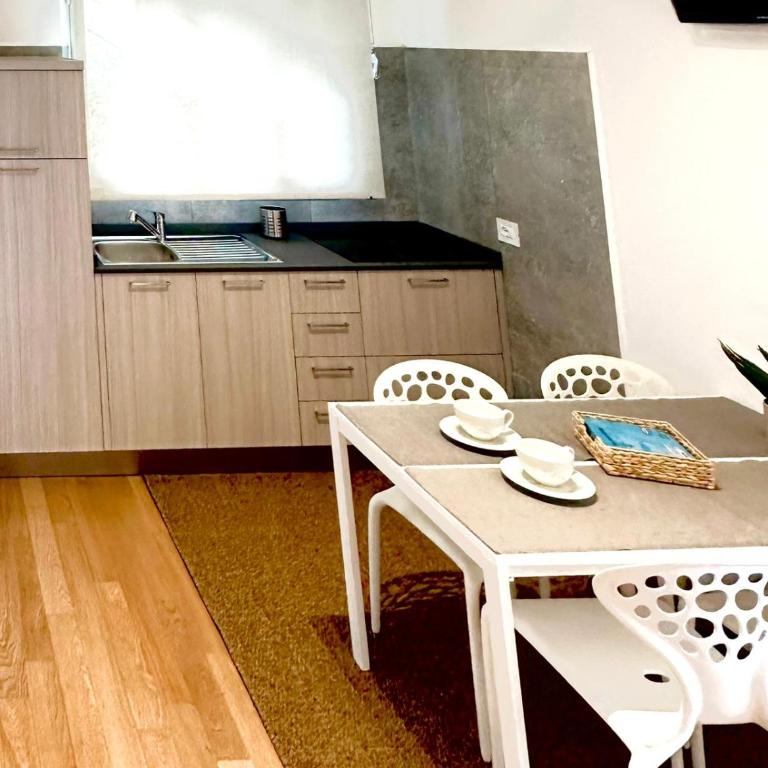 Conero casa- Marcelli di Numana in Via Litoranea 178 Fronte Mare con Pass Parcheggio Gratuito - Appartamento con 2 Camere da Letto - 14