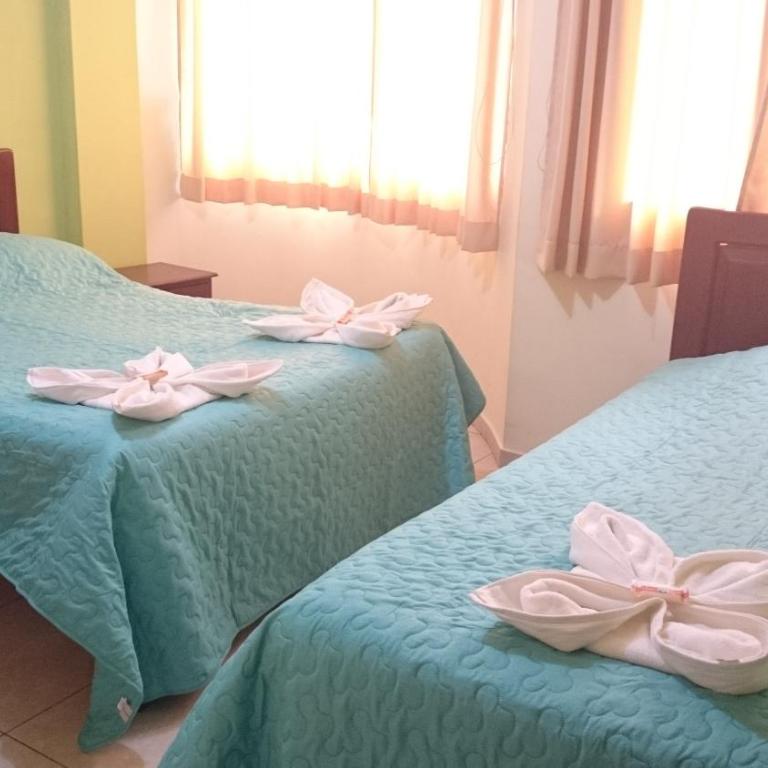 Hotel Los Gladiolos - Habitación Familiar con baño privado - 2