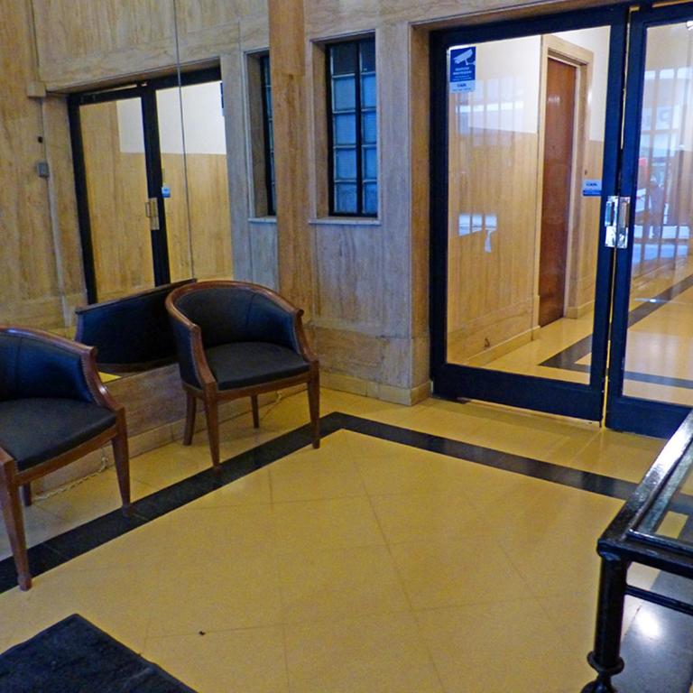 Larrea y Santa Fe - Apartamento de 2 dormitorios - 2