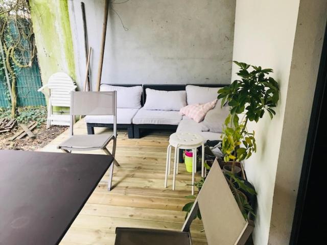 Maison de ville entre Darwin et Jardin botanique - Appartement 3 Chambres avec Balcon - 25