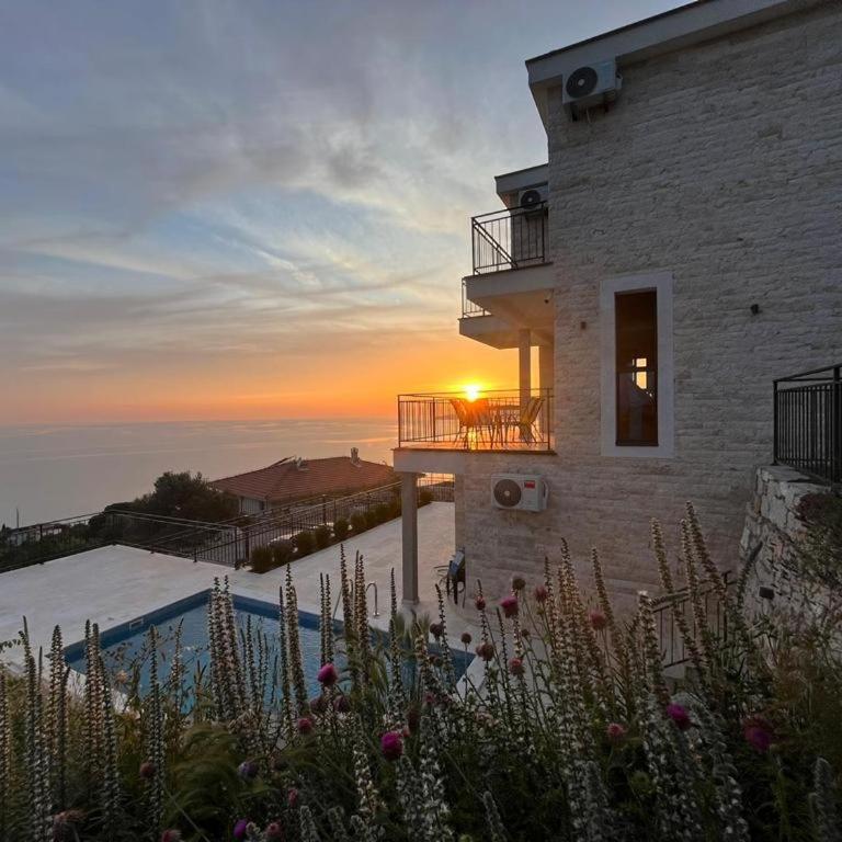 Family Vacation Villa Rezevici - Vila sa 3 Spavaće Sobe - 28