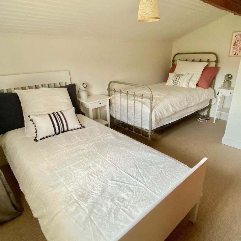 Villa familiale proche des plages avec piscine chauffée - Maison 7 Chambres - 23