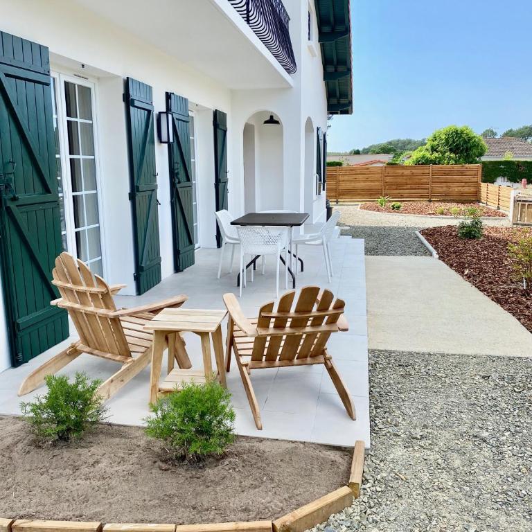 Villa familiale proche des plages avec piscine chauffée - Maison 7 Chambres - 8