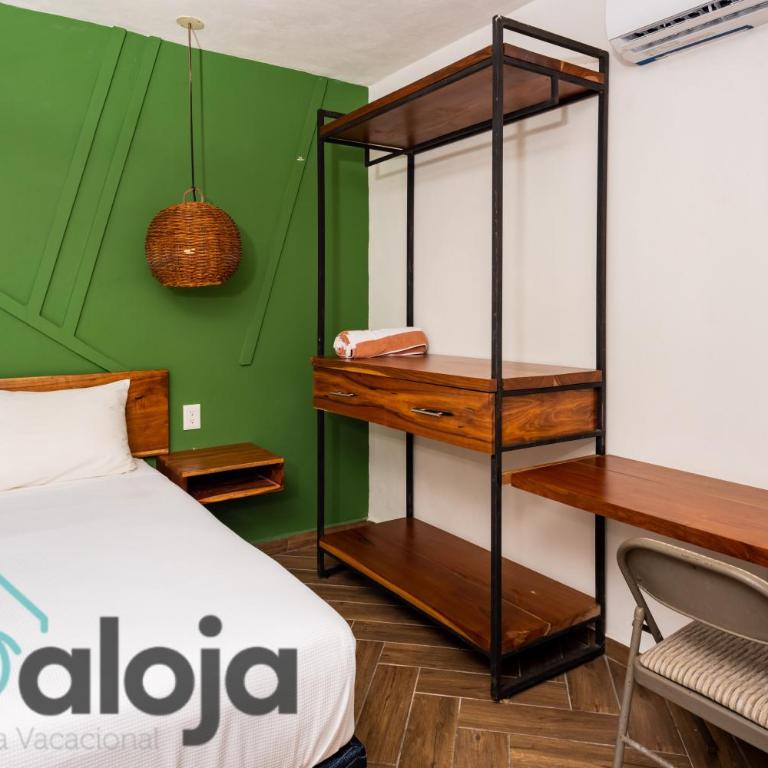 VIca Guest House Cancun - By Aloja RV - Habitación con cama extragrande. - 7