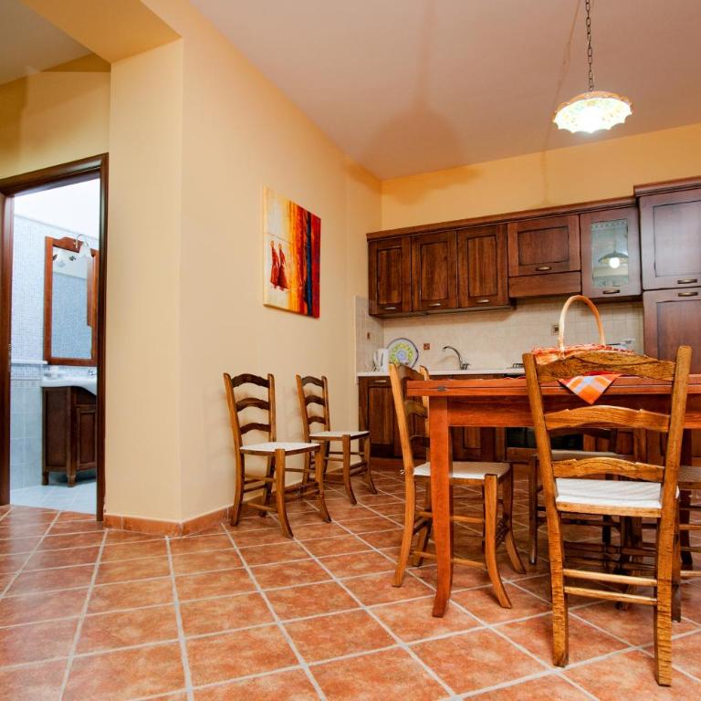 Casale La Zagara - Appartamento con 2 Camere da Letto e Patio - 9