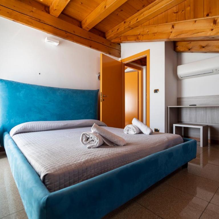 Hotel Capri 3 Stelle SUPERIOR - Camera Familiare Deluxe - 2