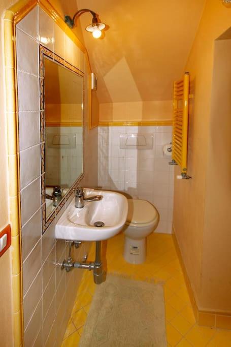 LA TORRE DEL CASTELLO - Appartamento con 2 Camere da Letto - 22