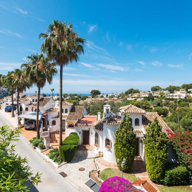 RentAndHomes Calahonda Sea View and Golf - Apartamento de 2 dormitorios - 12