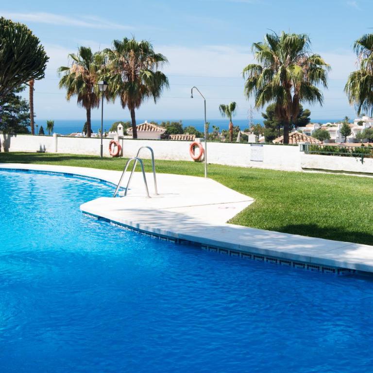 RentAndHomes Calahonda Sea View and Golf - Apartamento de 2 dormitorios - 15
