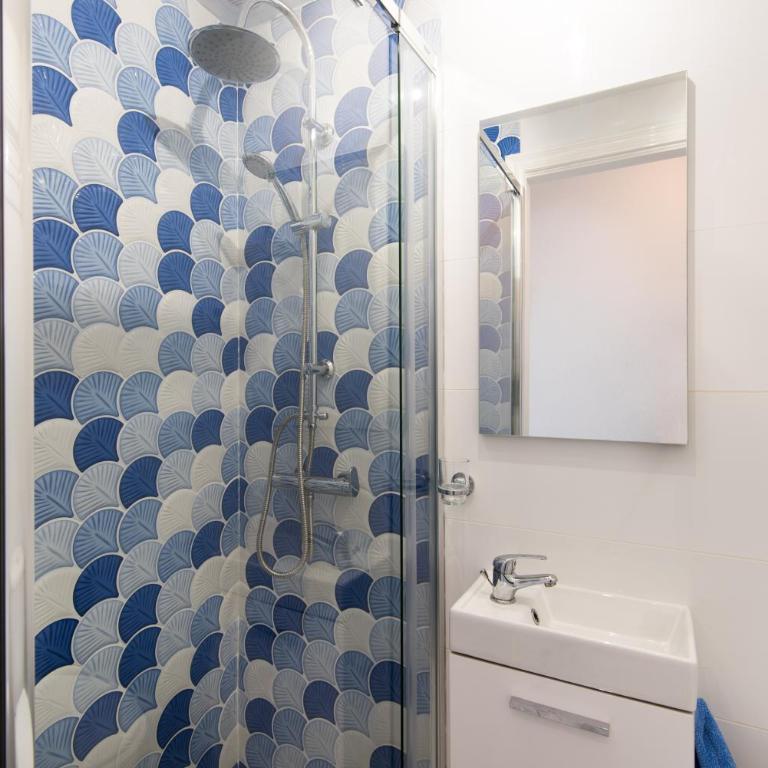 RentAndHomes Calahonda Sea View and Golf - Apartamento de 2 dormitorios - 36