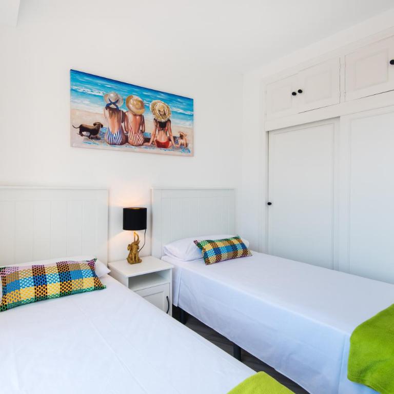 RentAndHomes Calahonda Sea View and Golf - Apartamento de 2 dormitorios - 35