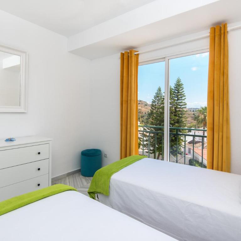 RentAndHomes Calahonda Sea View and Golf - Apartamento de 2 dormitorios - 34