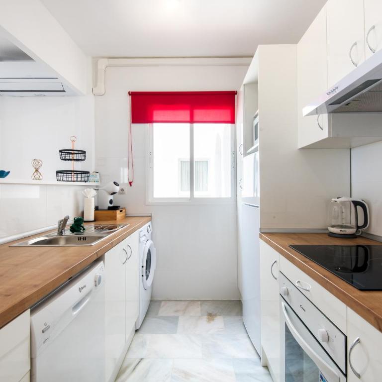 RentAndHomes Calahonda Sea View and Golf - Apartamento de 2 dormitorios - 33