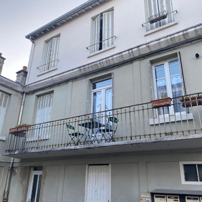 Appartement luxueux rénové avec balcon & garage - Appartement 1 Chambre - 7