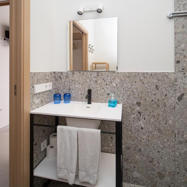 Apartamentos Alcoba 13 - Estudio Superior - 7
