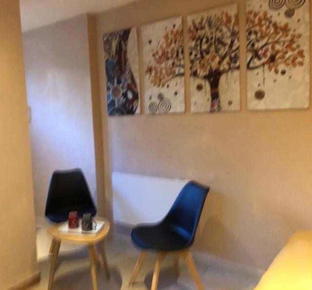 Chambre ou Studio dans Maison avec piscine - Familienstudio - 4