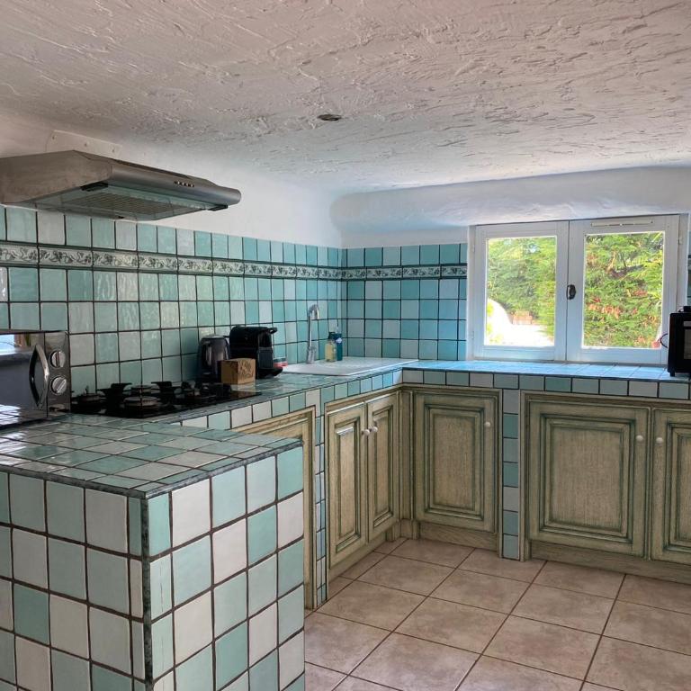 CHARMANT 2 PIECES DANS VILLA INDIVIDUELLE TERRASSES JARDIN - Appartement 1 Chambre - 17
