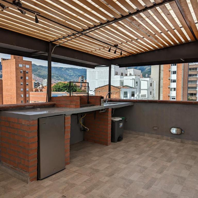 Welcome to Medellin! - Rooftop - Jacuzzi - Wifi - Laureles - Estadio - Apartamento de 1 dormitorio - 21