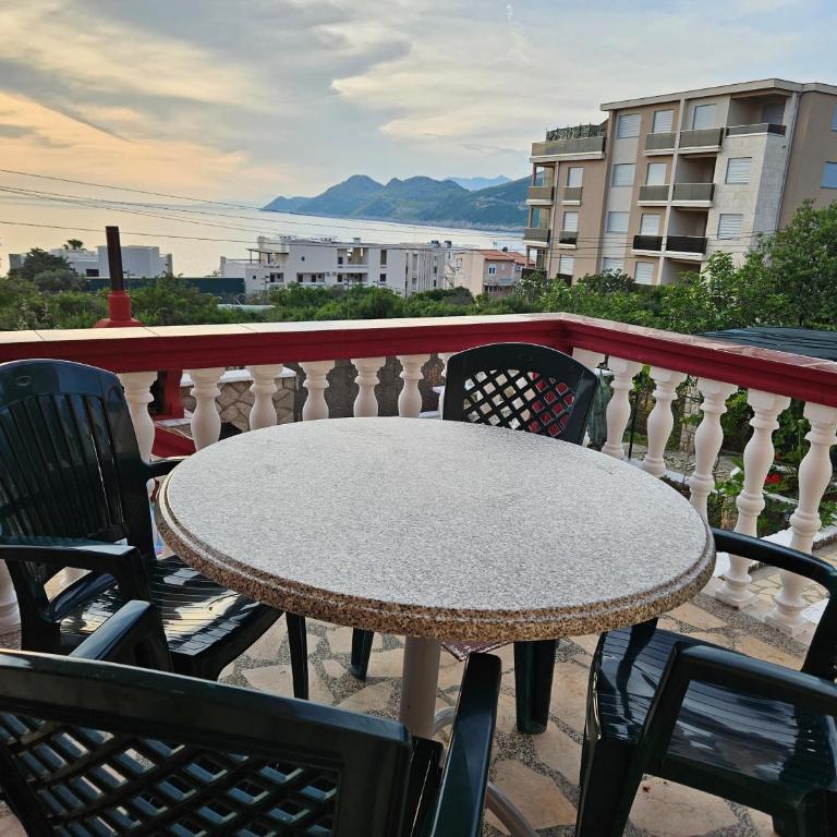Villa mit wunderschönem Meerblick - Villa with Sea View - 2