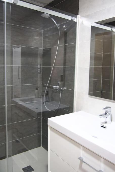 Fantastic Infinity View . Wifi. Parking - Apartamento de 2 dormitorios - 47