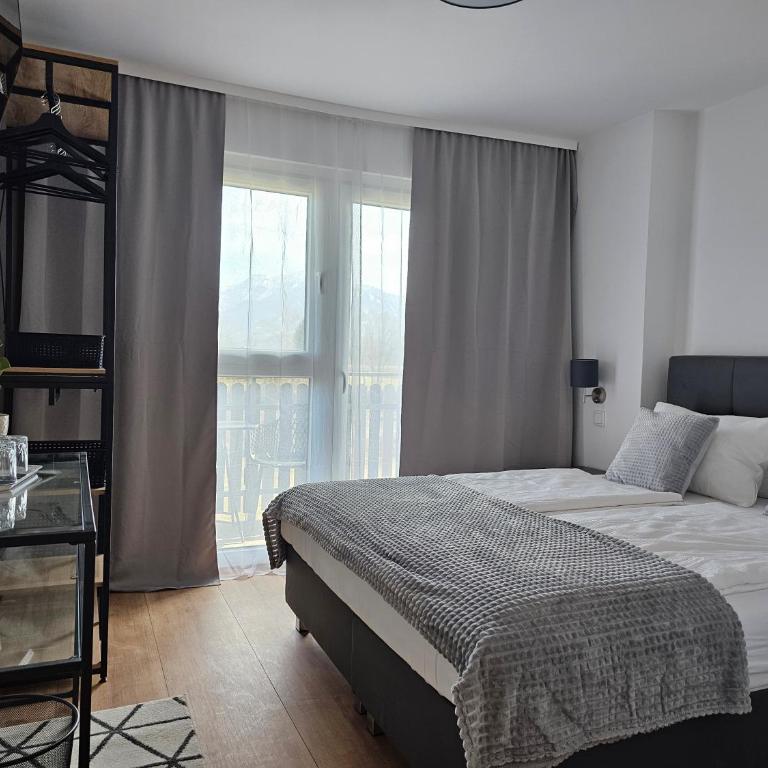Hotel Fuchs & Hase SELF CHECK IN - Kleines Doppelzimmer mit Balkon - 4