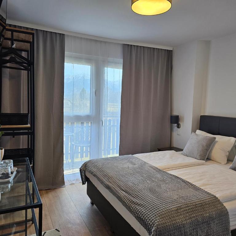 Hotel Fuchs & Hase SELF CHECK IN - Kleines Doppelzimmer mit Balkon - 7