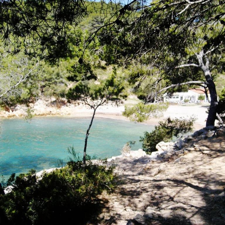BANDOL-MAISON LA BIENVENUE 9MN A PIED MER-CALANQUE PORT D'ALON-GRAND JARDIN+FIBRE WIFI - Maison 1 Chambre - 20